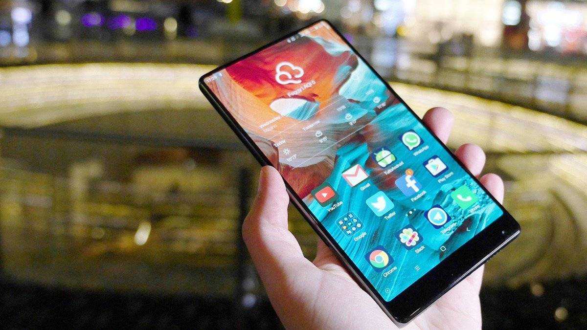 Легендарный бренд xiaomi выпустил сверхдешевый смартфон с рекордной батареей и объявил о своей независимости. видео