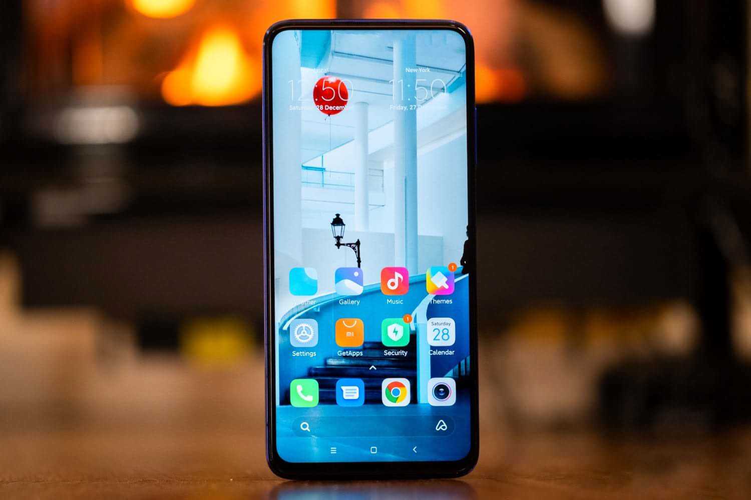 Буквально за день до официальной премьеры нового китайского среднебюджетного смартфона под названием Redmi Note 9 качественными картинками поделился Судханшу Амбхоре