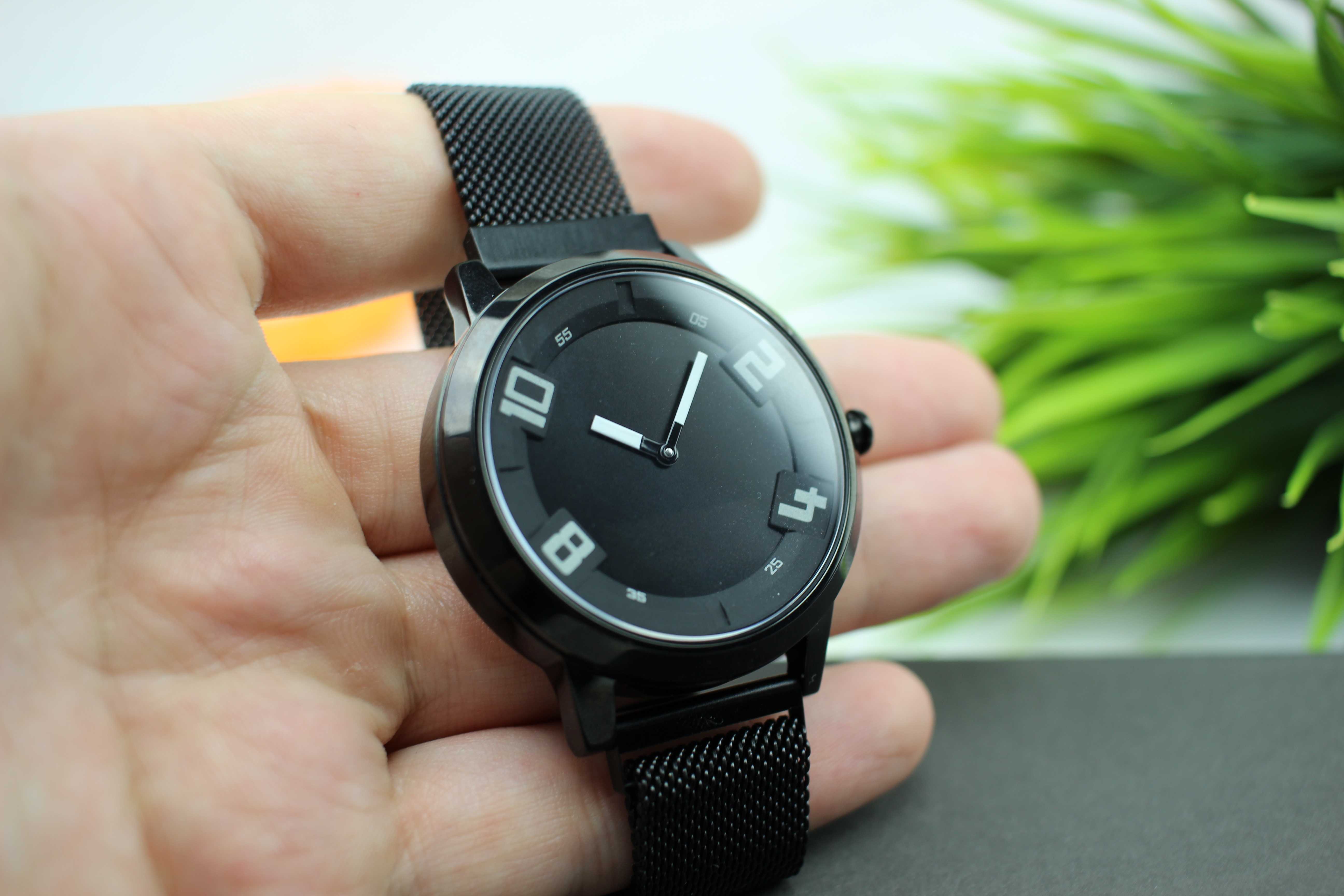 Компания lenovo представила новые 1,3-дюймовые смарт-часы ► последние новости