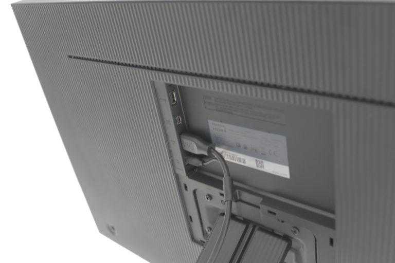 Samsung space sr75 
            monitor review