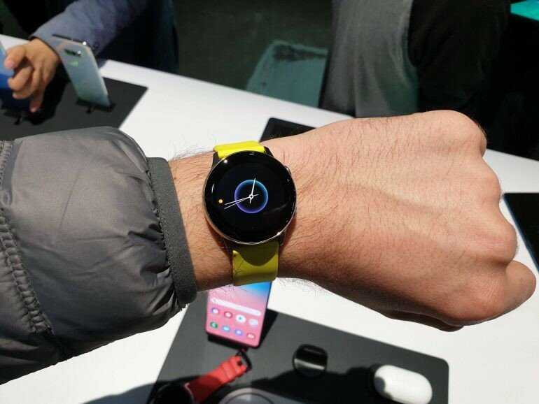 Как и обещали представители южнокорейского бренда в понедельник состоялась презентация нескольких версий флагманских смарт-часов Galaxy Watch Active 2 