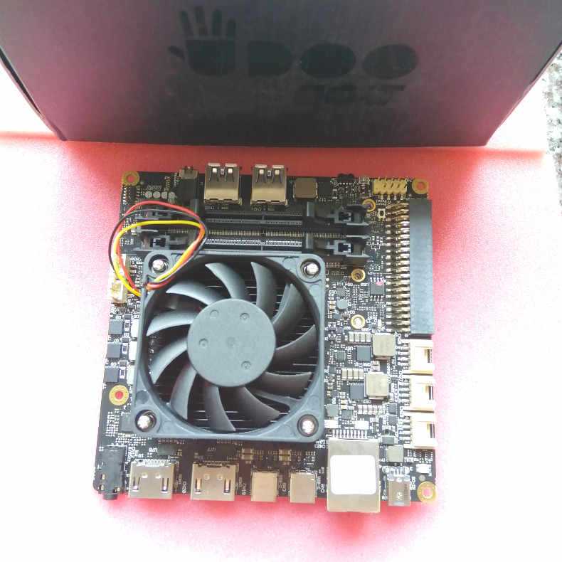 Компания amd представила два маломощных процессора: 6 вт ryzen embedded r1102g и 10 вт ryzen embedded r1305g