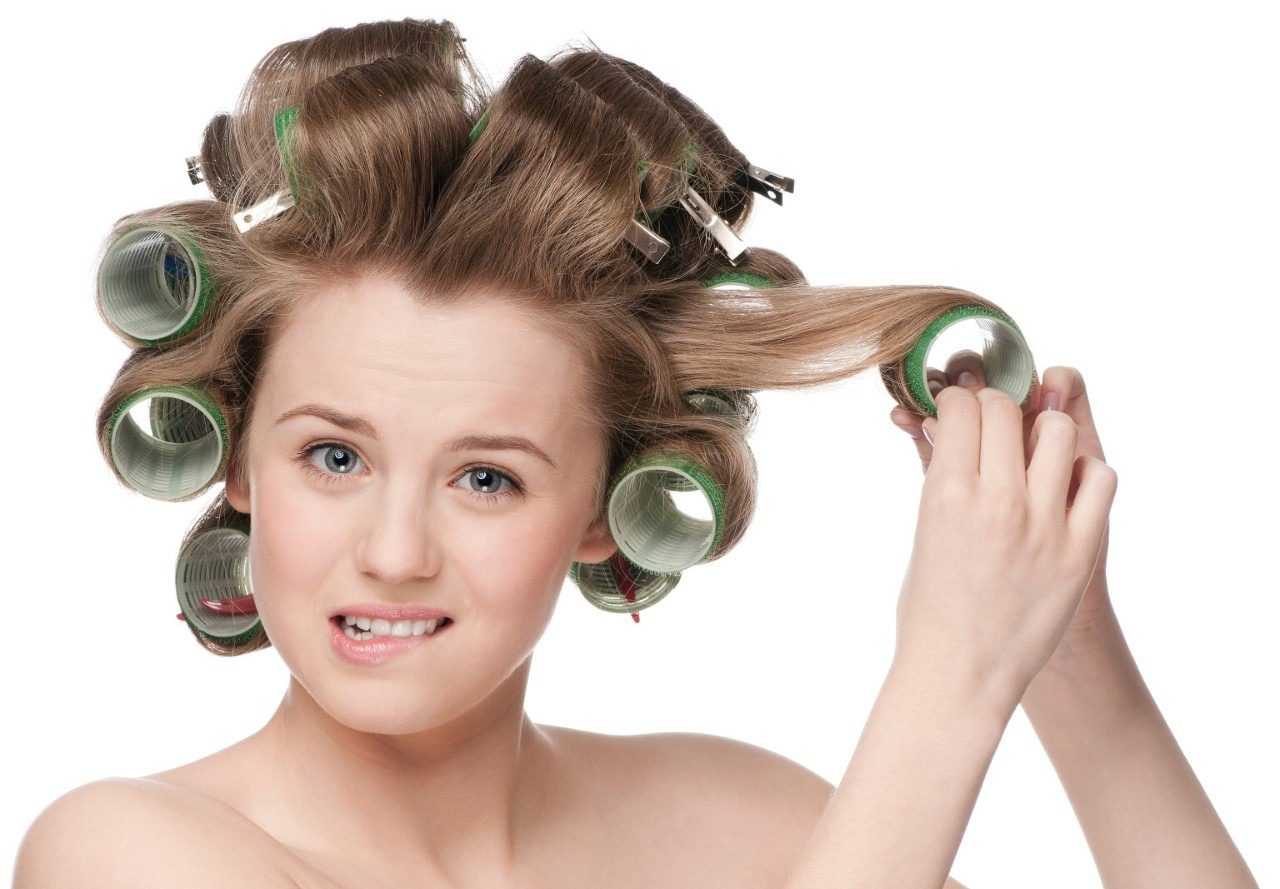 Прочитайте в статье информацию о том какие выбрать бигуди для волос как длинных так и средних Делайте покупки обдуманно