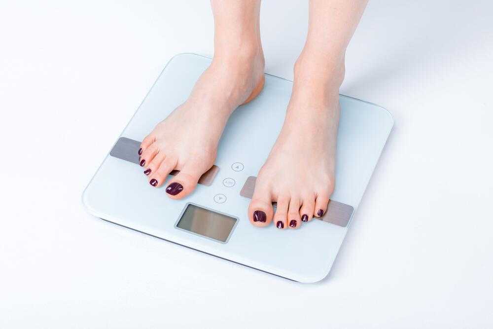 Напольные весы – прибор без которого многие люди следящие за своим здоровьем и красотой не могут представить свою жизнь По понятным причинам основным параметром